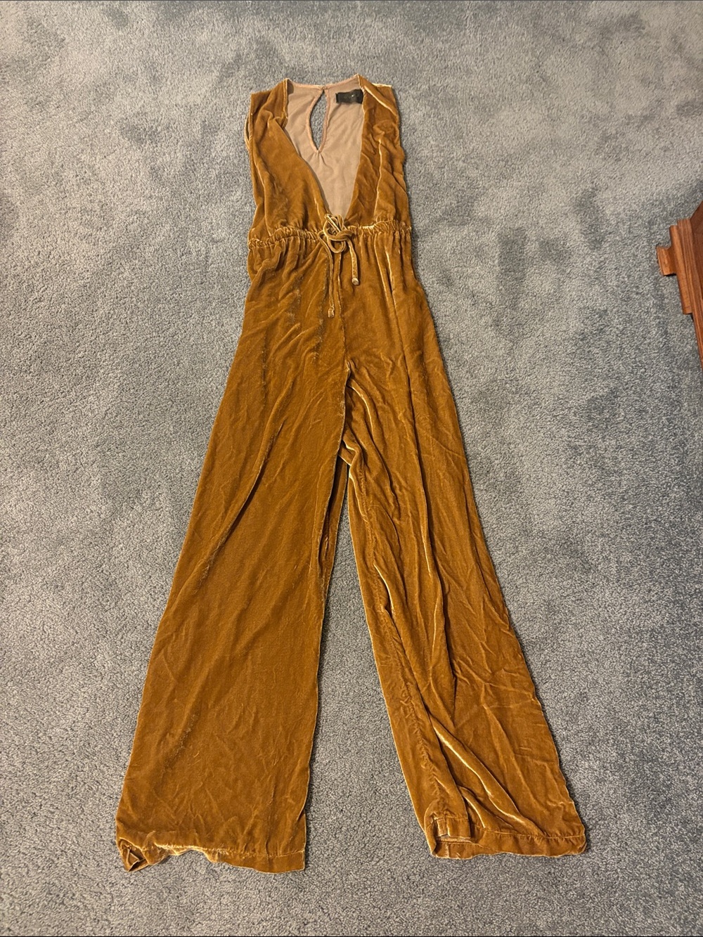 Reformation gold velour jumpsuit - Picture 7 of 7